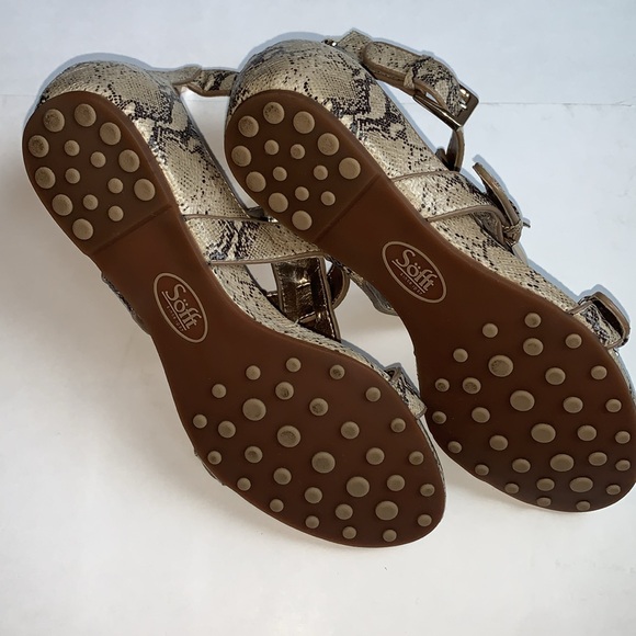 Sofft NWOT Snake Skin Print Sandals - Picture 5 of 9